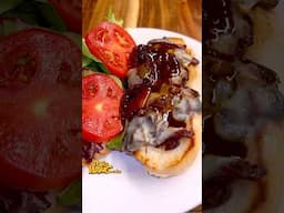 Mammah! I decided to make some Oxtail sandwiches with my leftover oxtails from last night.