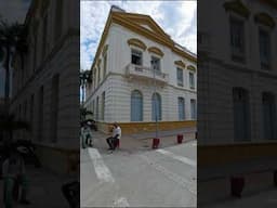 Walking through Ciénaga, Colombia is like stepping back in time. ✨