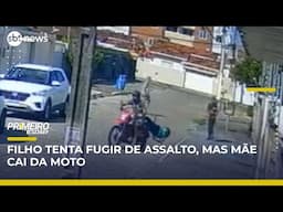 Filho acelera moto para fugir de assalto, mas idosa cai de veículo | Primeiro Impacto (01/05/25)
