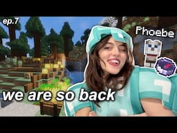 dumb girl builds the best farm EVER & rescues her cat in Minecraft HARDCORE