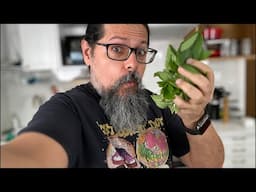 Let’s cook KETO again! Pork with Roselle Leaves 🍃