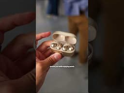 Swarovski earbuds?? Check out the Moto Buds Loop! @Moto #motobuds #swarovski #motobudsloop