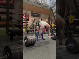420kg / 926lbs deadlift x 3