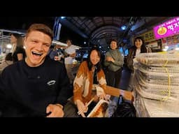 Polyglot SHOCKS Korean Locals with Fluent Korean & Chinese
