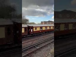 What's your favourite era of coaches? #trainspotting #railway #train #railfan #dieselengine