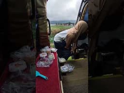 menunggu buka puasa di atas bukit