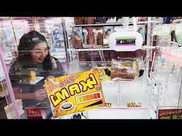 MAX POWER Trick Shots on these Claw Machines!