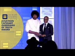 Jonathan Capehart Receives the HRC Guardians Of Truth Award