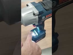 Nova Chave de Impacto BOSCH  GDS 18V-450 HC com 450 Nm de Torque e painel de controle de Velocidade