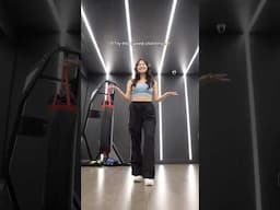 Try this Speed challenge ⚡️ #shuffletutorial #shuffledance #cuttingshapes #footwork #festivalseason