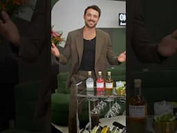 making it a cocktail moment with @otrcocktails  backstage at @theamas  🍸 #AMAs