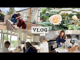 Daily Vlog: Styling Linjer Pieces, Pruning Vegetable Garden & Best Zucchini Bread | Kendra Atkins