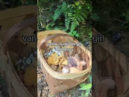 mushroom life 😄 #mycology #photography #mushroom