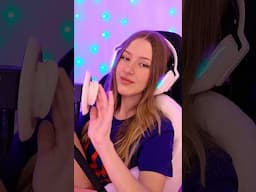 Ear tapping 👂🏻 ASMR