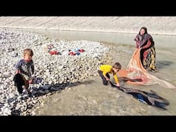 "Alone with Her Kids in the Mountains! How Soghra Survives Without Her Fisherman Husband"