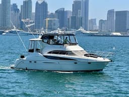 2004 Meridian 459 Motor Yacht for sale in San Diego, California By: Ian Van Tuyl Yacht Broker