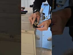 This is how I fix edging to a kitchen worktop #kitchenworktops #edging #carpentry #kitchenfitting