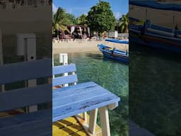 Tropical Escape in Roatan #roatan #tropicalvibes #caribbeantravel #caribbeandestinations