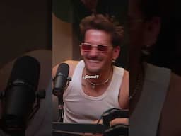 El pana que le cae mal a Mau y Ricky