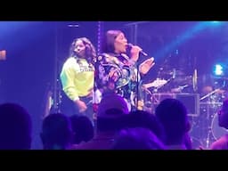 Live at One Community Church | Maranda Curtis | Kenya's Decor Corner~