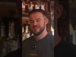 How well can RG Snyman pour a pint?