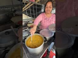 Maa Beti Selling Super Hit Street Food #streetfood #pettoosingh #shorts