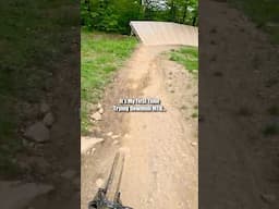 Confidence Outweighs Skill #mtb #downhillmtb #slam #firsttime #beginner #fun #lol #confidence #fun