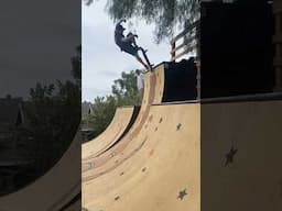 🗣️ BBQ at Milton’s! 🥩 Chris Gregson and Bryson Farrill ripping Milton’s backyard ramp! 🍊