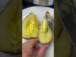 COTTAGE PIE JACKET POTATO *STEAM ROAST & GRILL* NINJA FOODI Recipe #cottagepie #jacketpotato #cheese