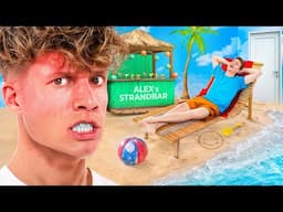 Ich wurde mit einem Strand in der Wohnung geprankt
