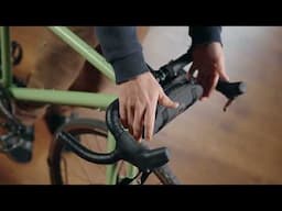 How to attach a handlebar bag | Hoja Handlebar Pocket | Fjällräven
