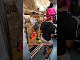 🔴 CAUGHT ON CAMERA: Pickpockets in Rome’s Metro target unaware tourists—Stay Alert! #Viral #Shorts