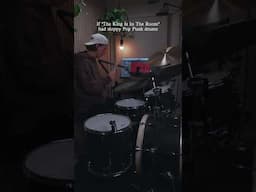 For all the pop punk bros out there, haha! (also, a little surprise at the end!!)⁠