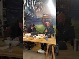 Dr. García y Martinoli enloquecen con el futbolista Ronaldo de República Dominicana