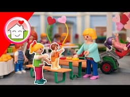 Playmobil Familie Hauser - das Muttertagsfrühstück mit Anna, Lena, Malte und Rosabella