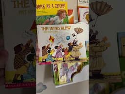 Springtime Toddler Bookshelf Tour! #kidsvideo #storytime #childrensbooks #kidsbooks
