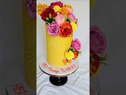 Stencilled ganache floral cake #ganachecake #cakedecorating #cakedesign #cakeshorts #ukbaker