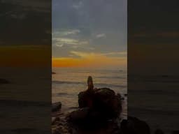 Goa with friends Day1 |  Sunset at Vagator beach | Baga beach at night #goatrip #goavlog