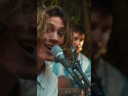 Sitting on Saturn's Stripped Down Sugarshack Session: "Rose Colored Glasses" Performance