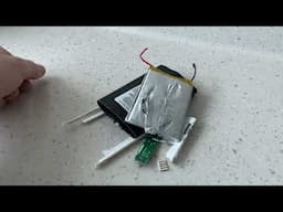 Teardown of MobileGear MP9390 Portable Charger from 2016!