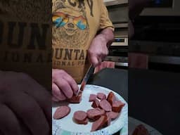 COOKING SAUSAGE AND PEPPERS | EASY WEEKNIGHT DINNER