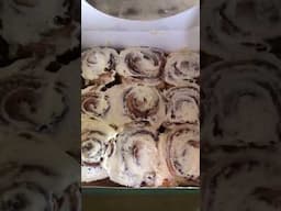 Cinamon Roll Bread by: Cinnabon #cinamon #cinnabon  #shortvideo #shorts #short