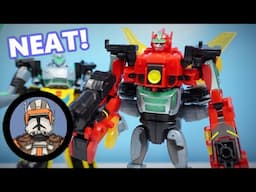 Earthspark's gimmicky toys are actually pretty fun! Cyber Combiners Twitch Bumblebee Robbie Mo Malto