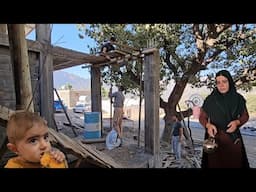 👩‍🍳 From the heart of the village house to the heart of the workshop: Building a house with workers