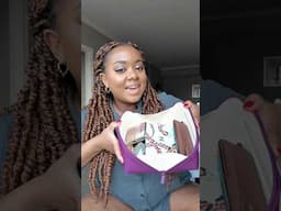 What’s in my makeup travel bag?! #travelaccessories #travelkit #makeup #travelmakeupbag