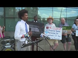 Pearson leads protest against xAI turbines in Memphis
