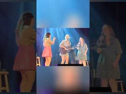 @sarawatkinsofficial and @sarahjarosz joined me on stage back in 2023 to sing “B61” ❤️