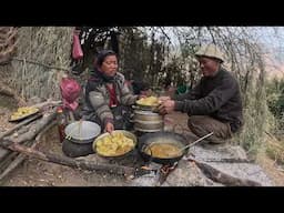 cooking chicken mo mo in a village style || @lajimbudha ||
