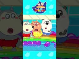 Kids learn safety rules in the pool #Wolfoosafetytips #shorts