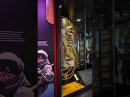 INSIDE the Air & Space Museum in DC 🚀😨